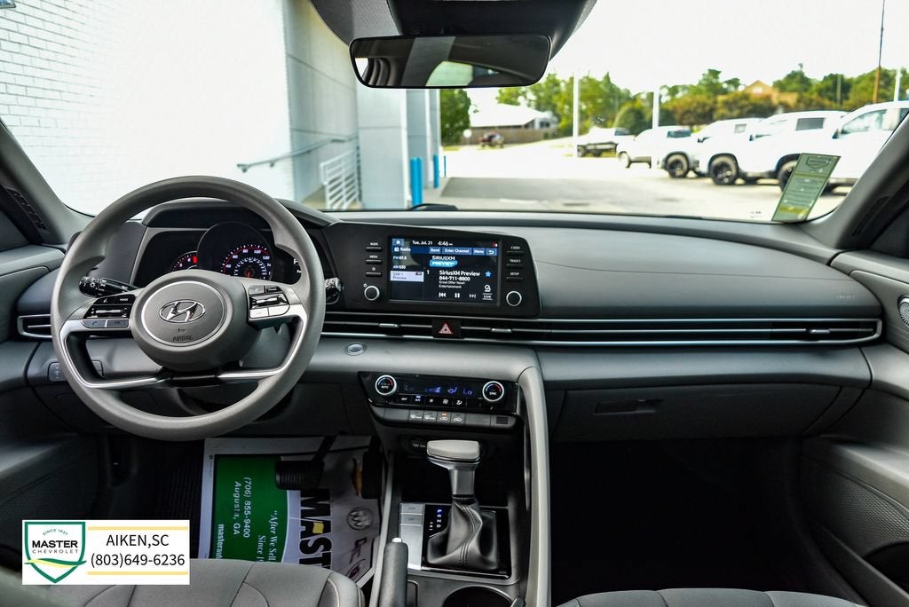 2022 Hyundai Elantra SEL