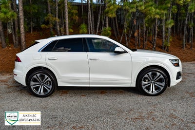 2019 Audi Q8 Prestige