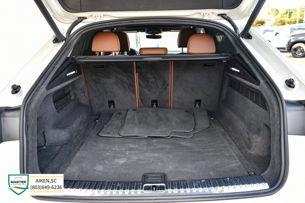 2019 Audi Q8 Prestige
