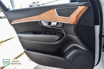 2025 Volvo XC90 Plus
