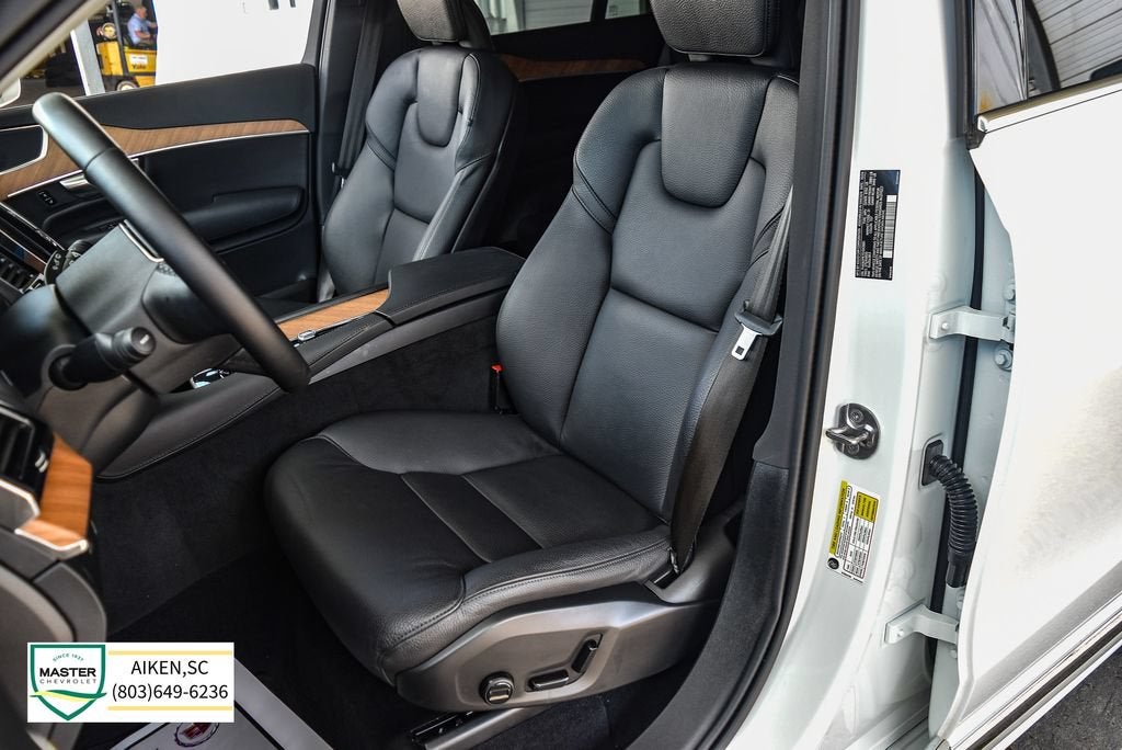 2025 Volvo XC90 Plus