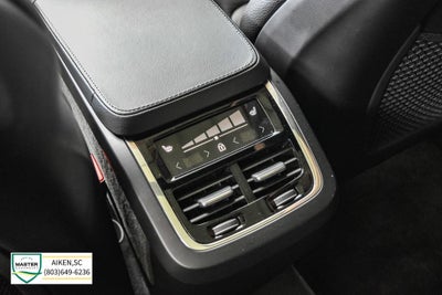 2025 Volvo XC90 Plus