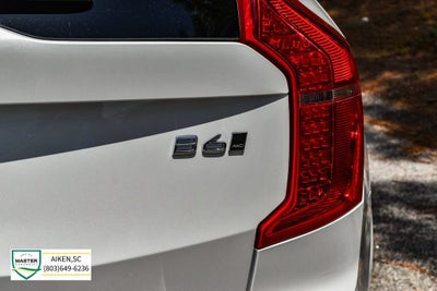 2025 Volvo XC90 Plus