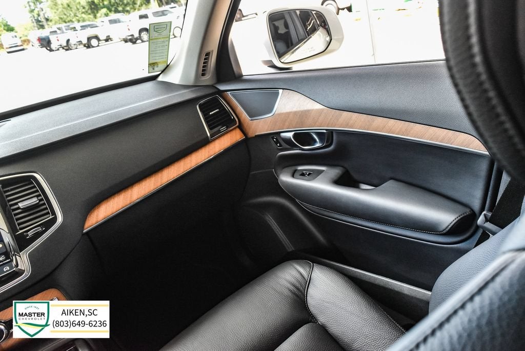 2025 Volvo XC90 Plus